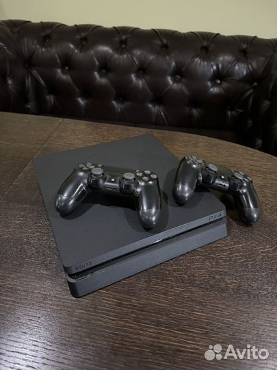 Sony PS4 slim