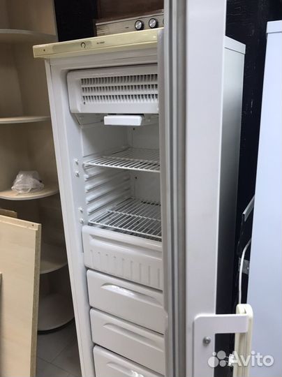 Морозильник 170см