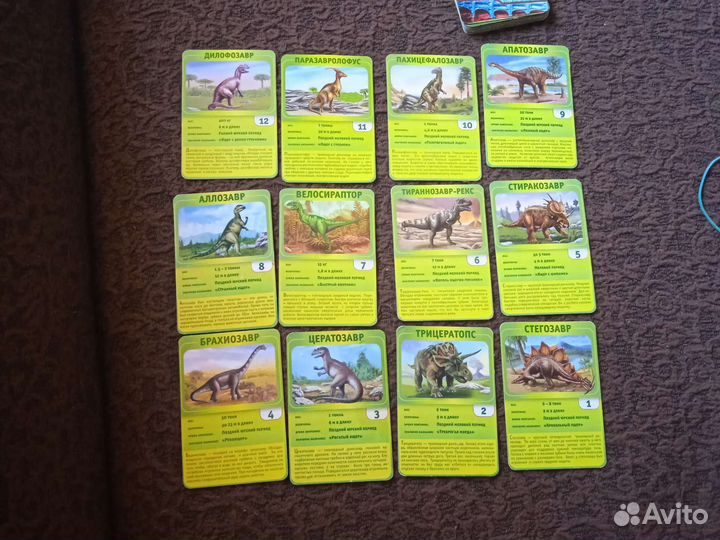 Набор карточек динозавров 12 шт
