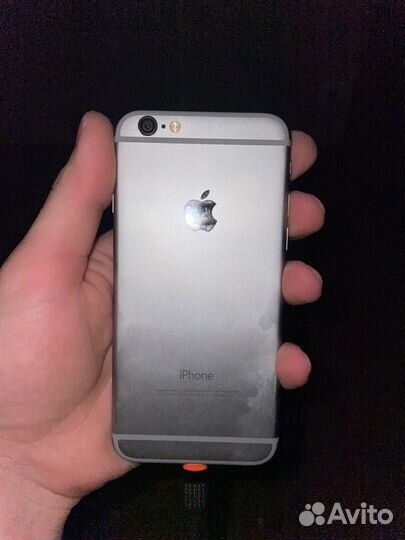 iPhone, 8 ГБ