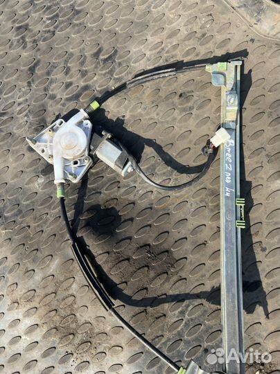 Стеклоподьемник электрический Lifan breez