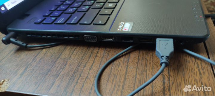 Ноутбук asus x552e