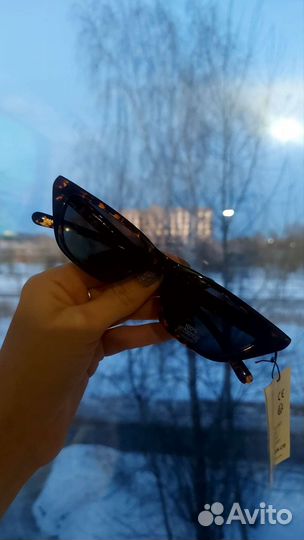 Солнцезащитные очки capri