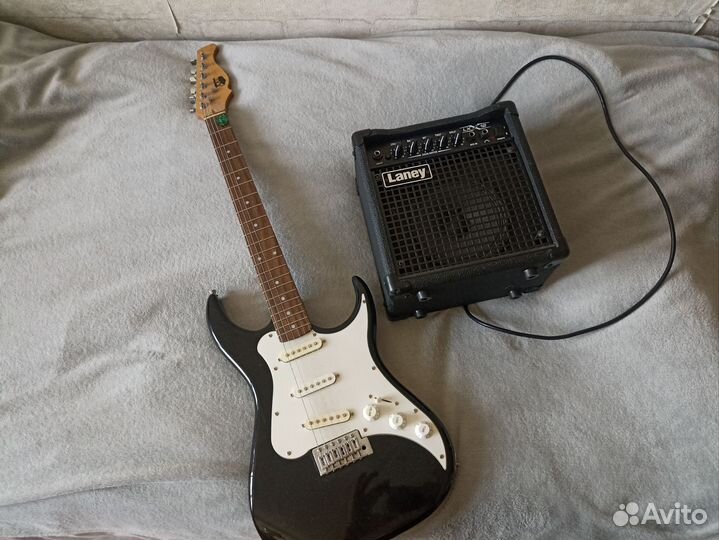 Электро гитара с комбиком