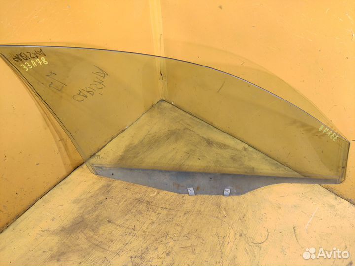 Стекло переднее левое для Mitsubishi Carisma