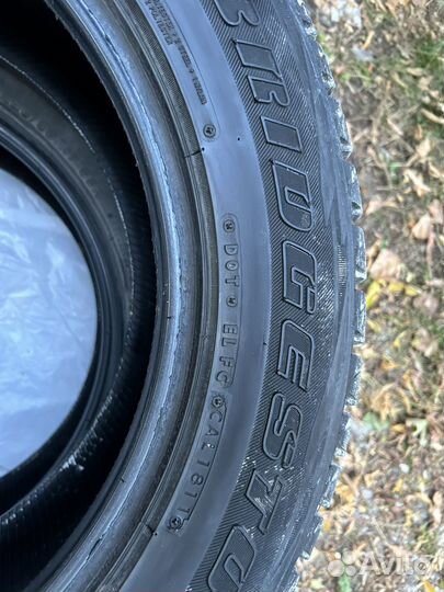 Bridgestone Blizzak DM-V1 225/60 R17