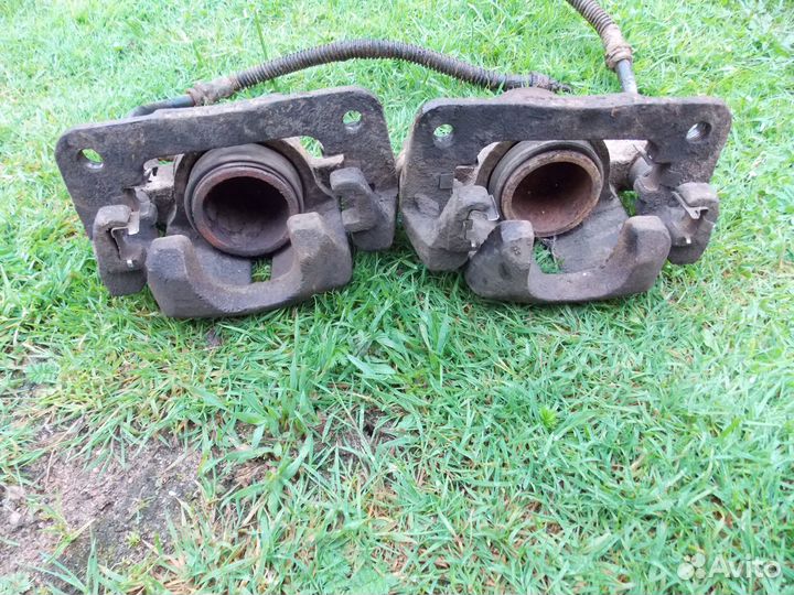 Тормозные суппорта Hafei Brio