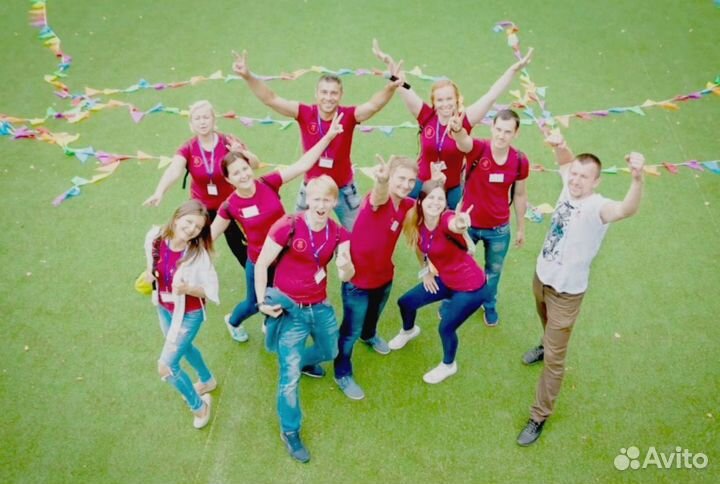 Сборщик заказов Склад Аванс еженедельно Дружный ко