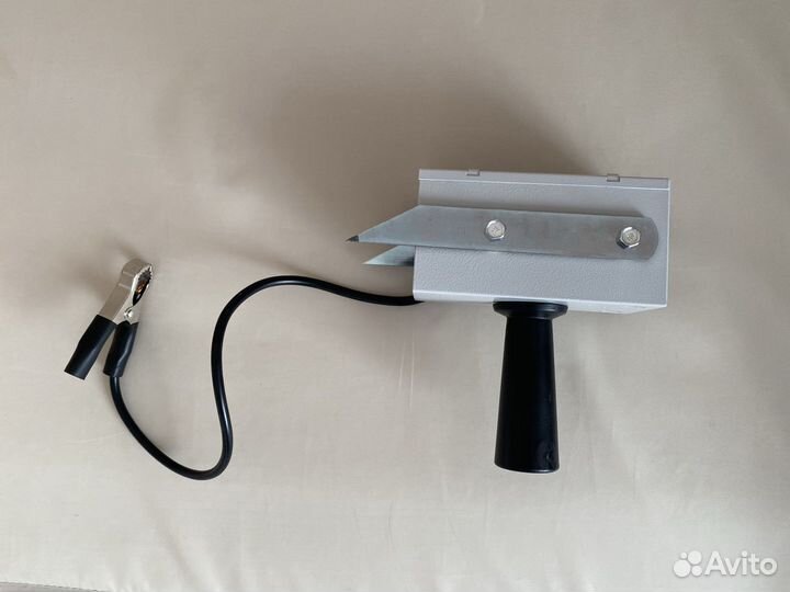 Нагрузочная вилка для аккумуляторных батарей акб