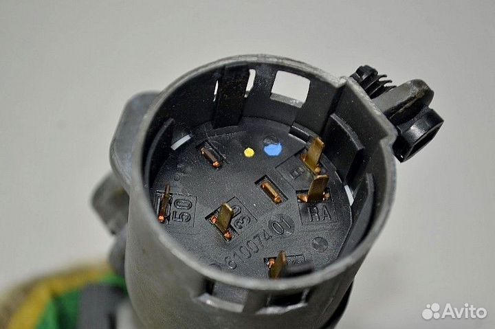 Замок зажигания scania R-series (01.04)