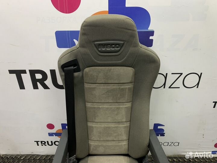 5801389347 Сиденье пассажирское пневматическое