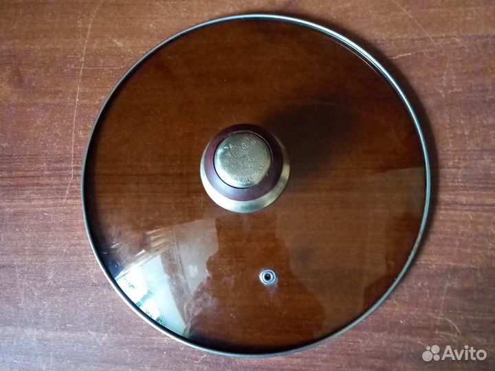 Крышки стеклянные для кастрюль бу