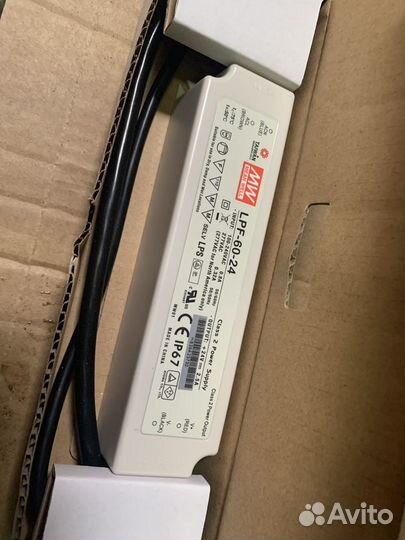 Блок питания 60 Вт 24V IP67 LPF-60-24 mean well