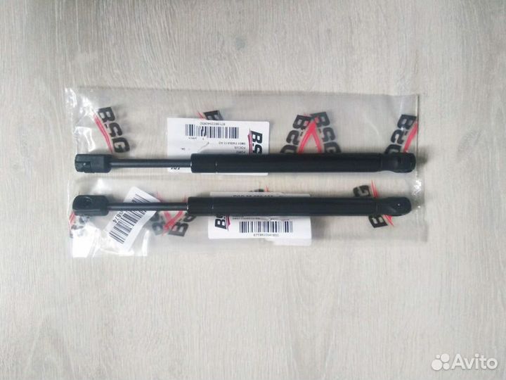 Форд фокус 2 амортизаторы крышки багажника седан