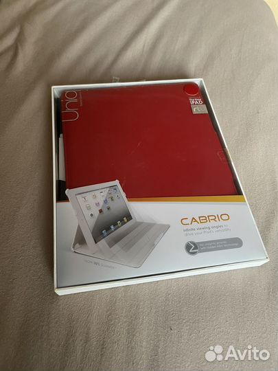 Чехол на iPad 3 кожаный, красный