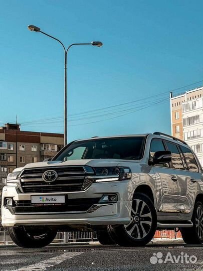 Toyota Land Cruiser 4.5 AT, 2018, 126 320 км