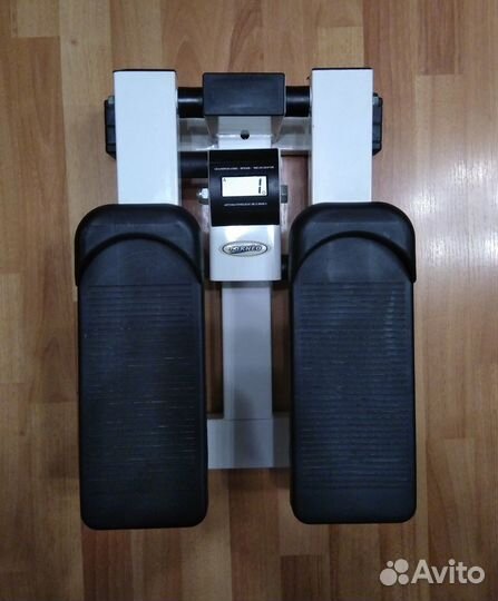 Степпер Torneo Passo и волейбольный мяч