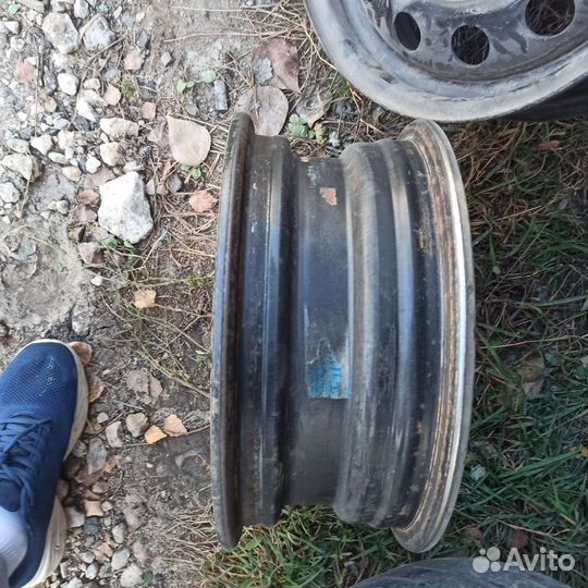 Диск r 14 штампованный