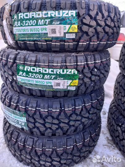 Roadcruza RA3200 M/T 205/70 R15
