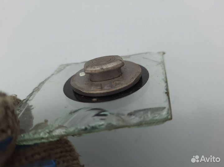 Кронштейн салонного зеркала Skoda Fabia