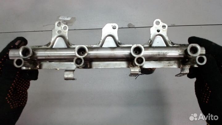 Рампа топливная Skoda Yeti, 2010