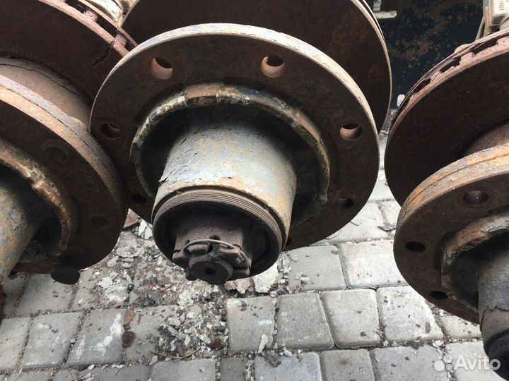 Ступица BPW M125x2/110/130/D220,5/8x22/TK275