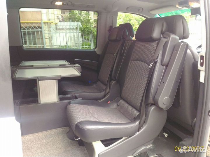 Микроавтобус, минивэн Mercedes Viano