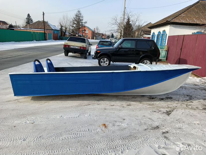 Воронеж с мотором Вихрь 30