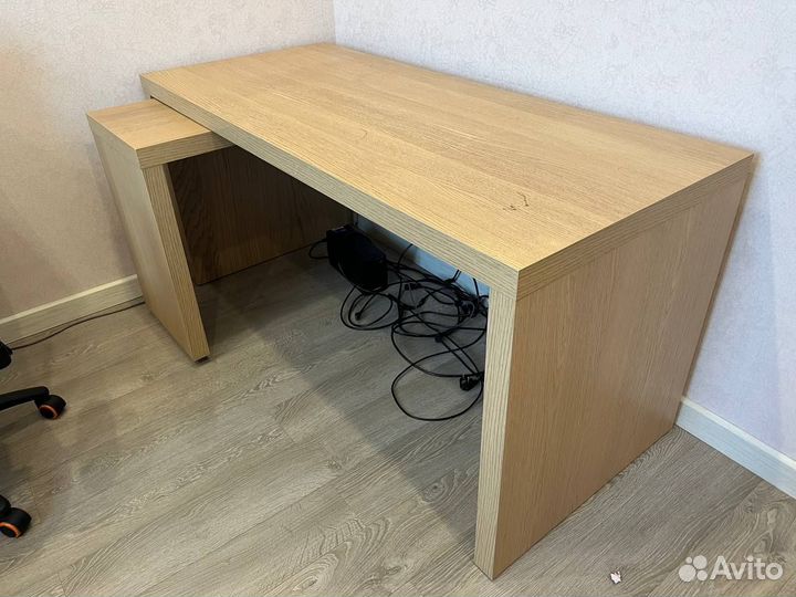 Письменный стол IKEA