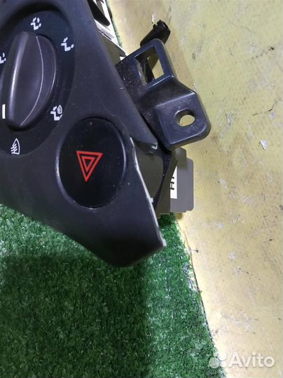 Блок управления климатической установкой Chevrole