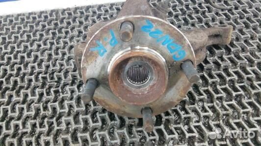 Ступица передняя правая nissan tiida C11X (GDN22N9