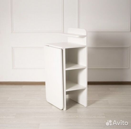 Маникюрный стол складной