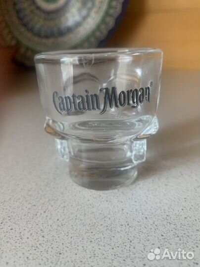 Стопки в форме черепа