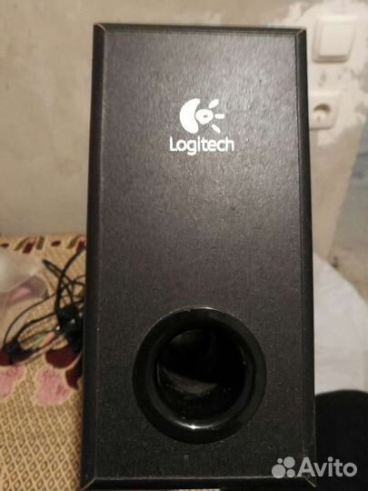Logitech s-220 система 2.1 колонки сабвуфер