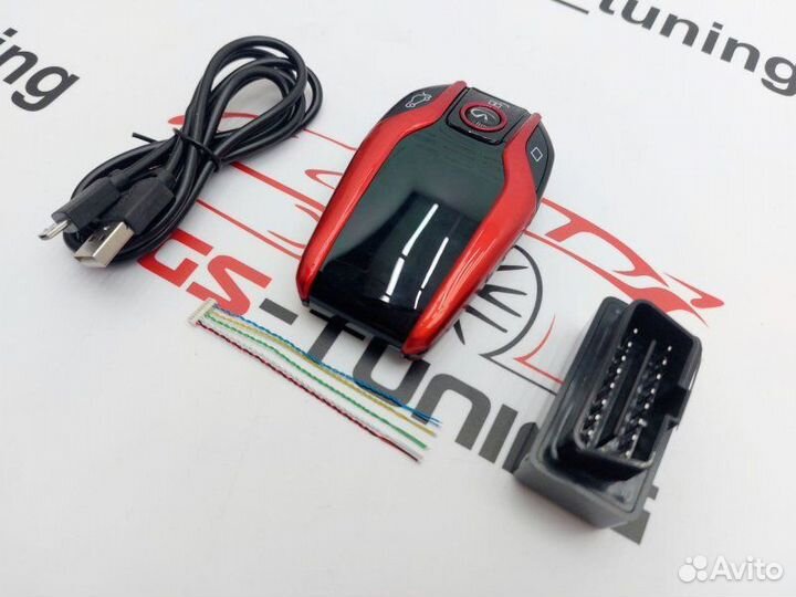 Смарт ключ Инфинити дизайн BMW красный с экраном