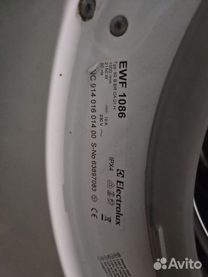 Стиральная машина Electrolux ewf1086, рабочая