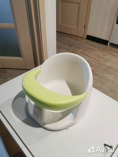 Стульчик для купания happy baby