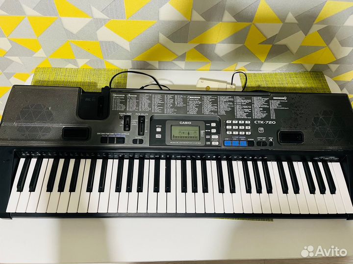 Синтезатор casio