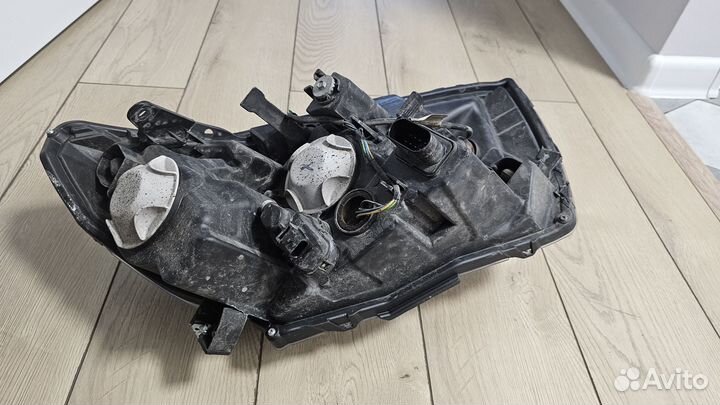 Фара левая LADA Vesta