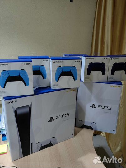 Коробка Sony PS5