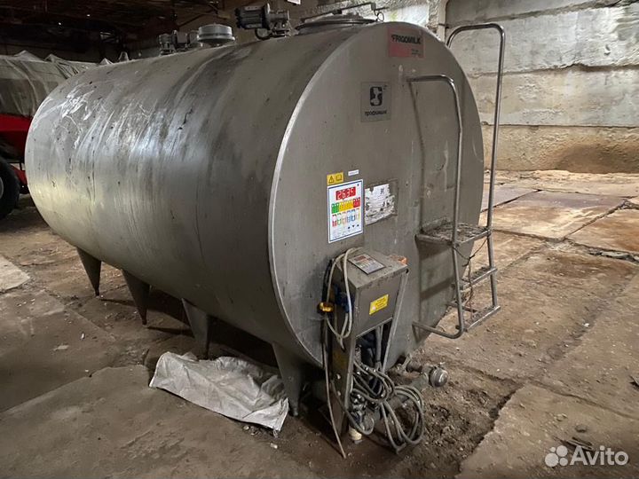 Танк охладитель молока 8000л Frigomilk G9, италия