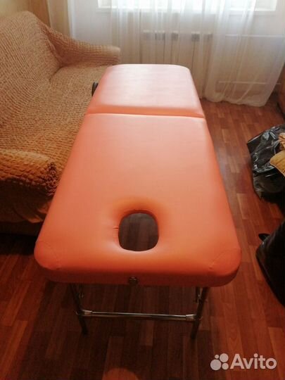 Массажный стол