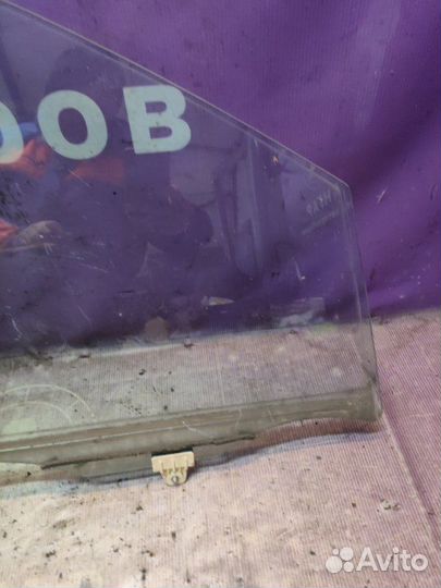 Стекло двери переднее правое Renault Koleos hyoc