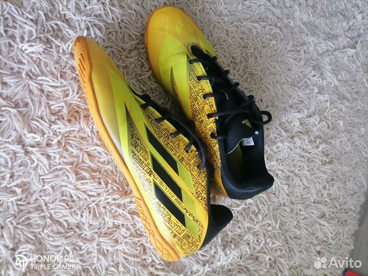 Футбольные бутсы (футзалки) детские