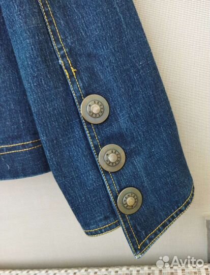 Джинсовая куртка для девочки