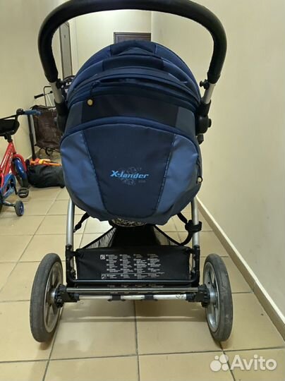 Трехколесная коляска