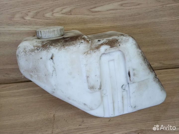 Бачок омывателя ваз