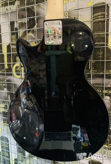 Электрогитара Les Paul