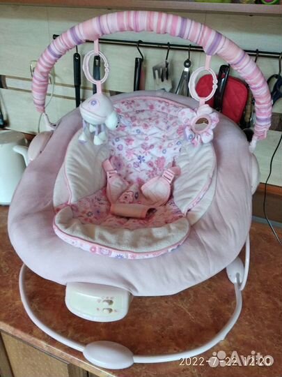 Шезлонг детский