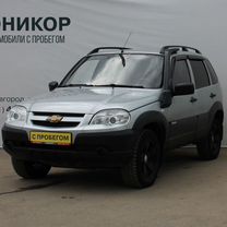 Chevrolet Niva 1.7 MT, 2015, 101 411 км, с пробегом, цена 749 000 руб.